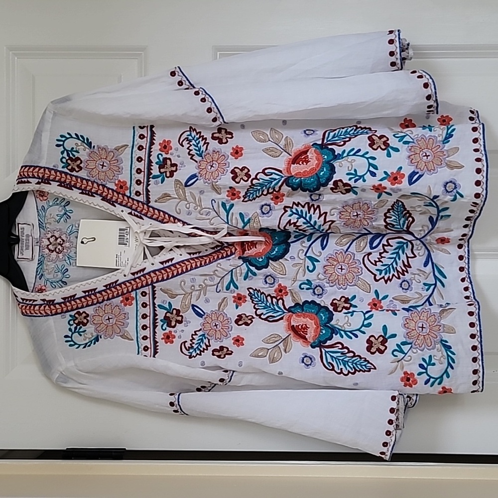 Johnny Was Oman Laceup Swing Embroidered Blouse